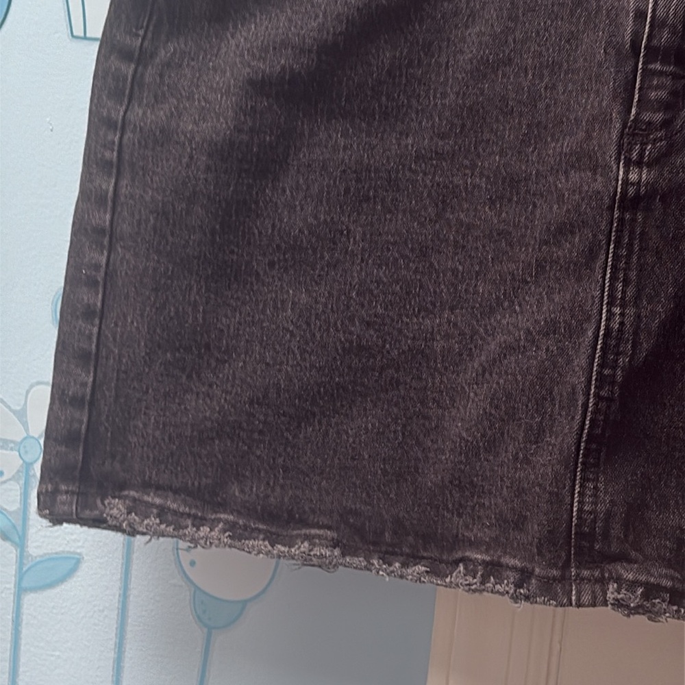 Universal Thread Washed Black Distressed Mini Jea… - image 3